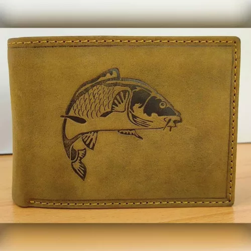 Ajándék_horgásznak_Pénztárca_ponty_mintával