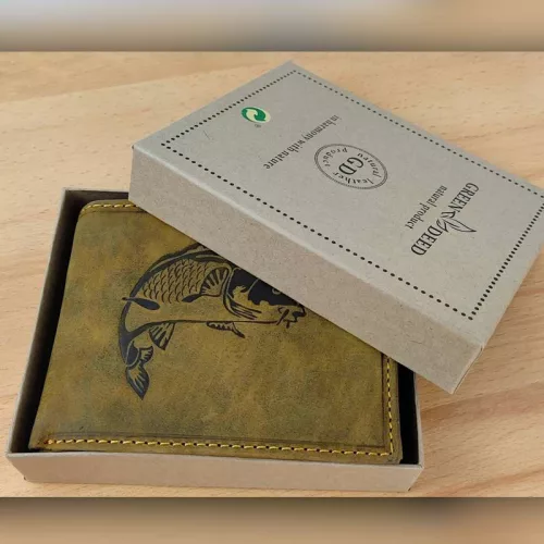 Ajándék_horgásznak_Pénztárca_ponty_mintával