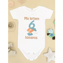 Baba_Ajándék_Feliratos_Body_6_hónapos_lettem_rókás