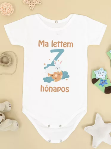 Baba_Ajándék_Feliratos_Body_7_hónapos_lettem_nyuszis