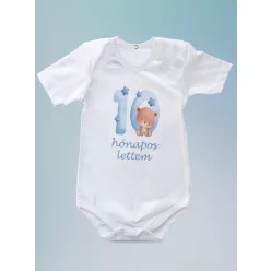 Baba_Ajándék_Macis_body_kisfiúknak_10_hónapos_lettem
