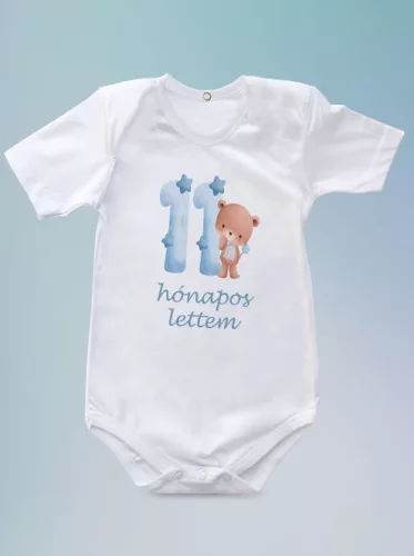 Baba_Ajándék_Macis_body_kisfiúknak_11_hónapos_lettem