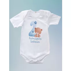 Baba_Ajándék_Macis_body_kisfiúknak_2_hónapos_lettem