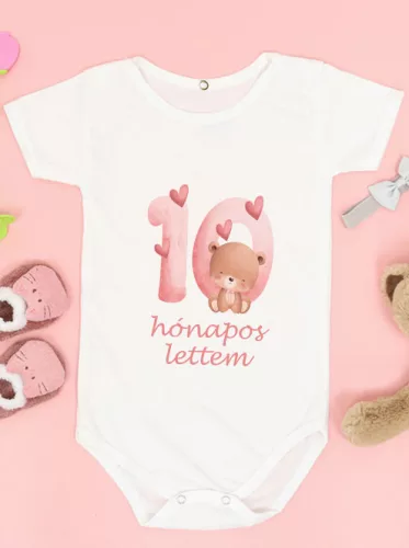 Baba_Ajándék_Macis_body_kislánynak_10_hónapos_lettem