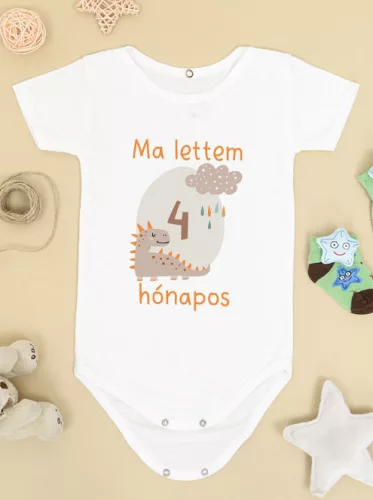 Baba_Ajándék_Dínós_body_babáknak_4_hónapos_lettem
