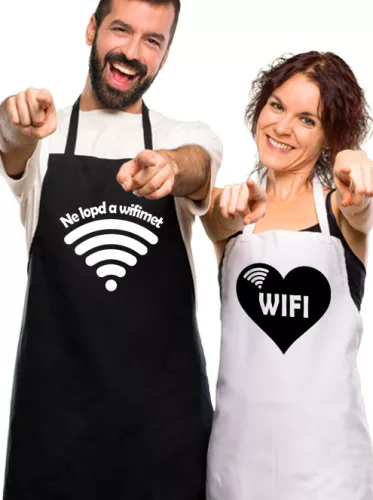 Vicces_páros_kötény_Ne_lopd_a_wifimet_