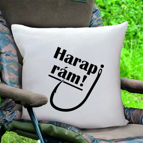 Pecás_ajándék_Harapj_rám_párna__