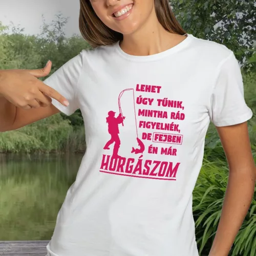 Vicces_női_póló_Én_már_horgászom_