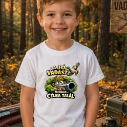 Vadász gyerek póló - A vadász mindig célba talál