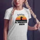 Névre_szóló_női_pólók_Vadászok_ásza_