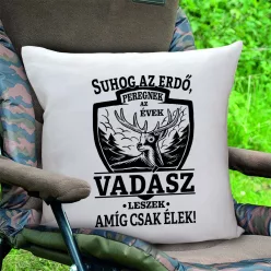 Szarvasos_párna_Vadász_leszek_amíg_élek_