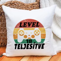 Szülinapi_gamer_párna_Szint_teljesítve_
