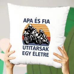 Apa_fia_útitársak_párna_Motoros_ajándék_