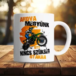 Bögre_motorosoknak_Nincs_szükség_utakra_