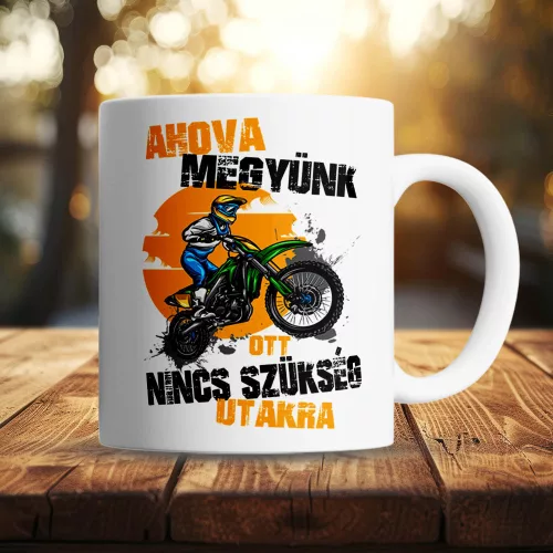 Bögre_motorosoknak_Nincs_szükség_utakra_