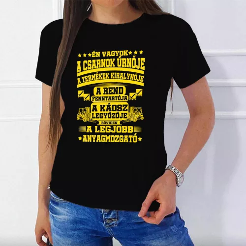Ajándék_raktárosnak_Csarnok_úrnője_női_póló_