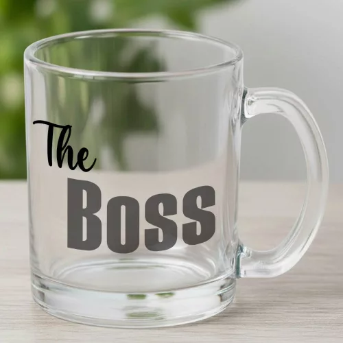 Bögre_főnöknek_The_Boss_