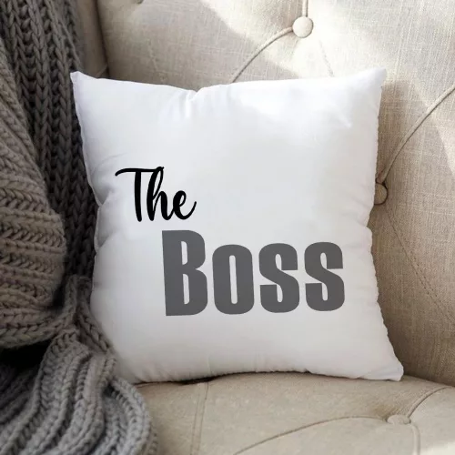 Párna_főnöknek_The_Boss_