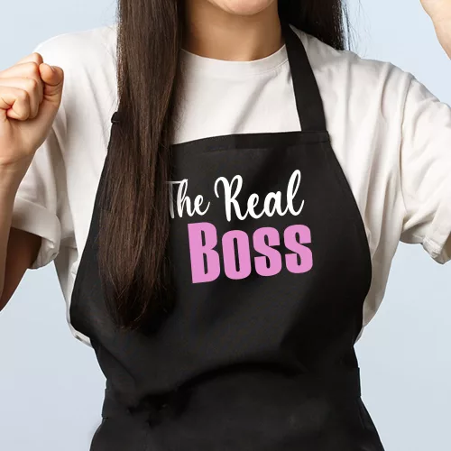 Kötény_főnökasszonynak_The_Real_Boss_