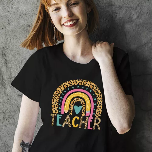 Teacher_póló_Szivárványos_póló_tanárnőnek_