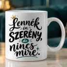 Önironikus_ajándék_bögre_Lennék_én_szerény