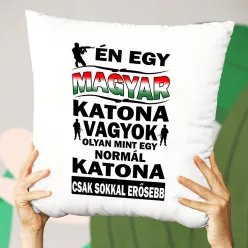 Ajándék_katonáknak_Magyar_katona_párna_