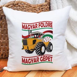Traktoros_ajándék_Magyar_földre_Rába_párna_
