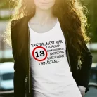 Női_póló_18._szülinapra_Szülinapi_ajándék_