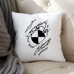 Tépett_mintás_BMW_párna_Autós_párnák_