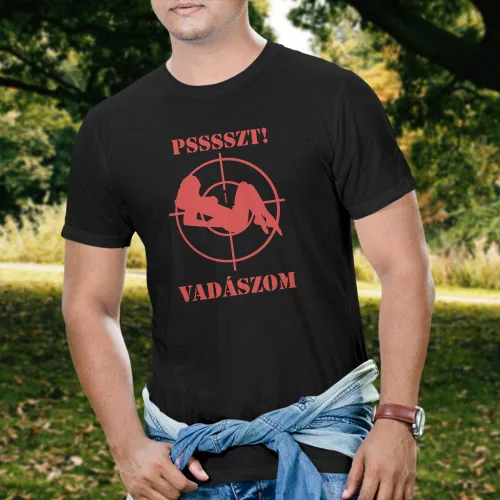 Vicces_póló_vadásznak_Psssszt_vadászom_