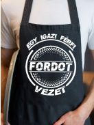 Fordos kötény_Igazi férfi Fordot vezet