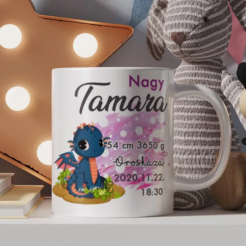 Ajándék_babaszületésre_Baba_emlékőrző_bögre_lányos