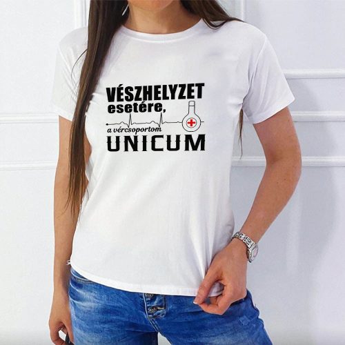 Unicum_női_póló_Vicces_ajándékok_