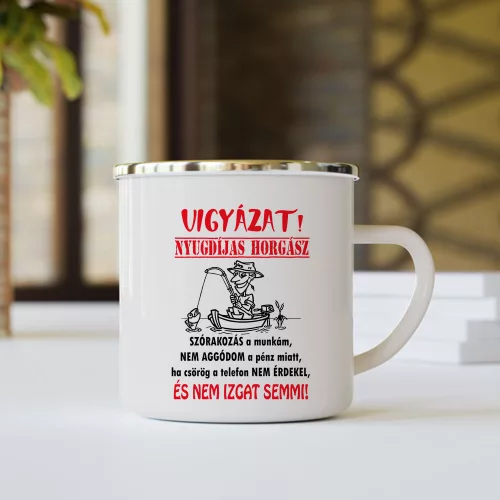 Bögre_nyugdíjas_horgásznak_Ajándék_nyugdíjba_vonulásra