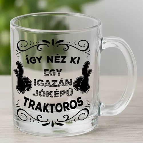 Ajándék_férfiaknak_Jóképű_traktoros_bögre_