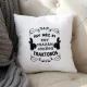Ajándék_férfiaknak_Jóképű_traktoros_párna_
