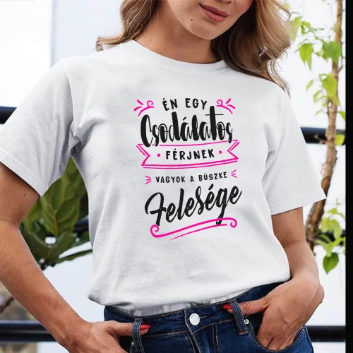 Ajándék_nőknek_Póló_büszke_feleségnek_