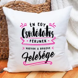 Ajándék_nőknek_Párna_büszke_feleségnek_