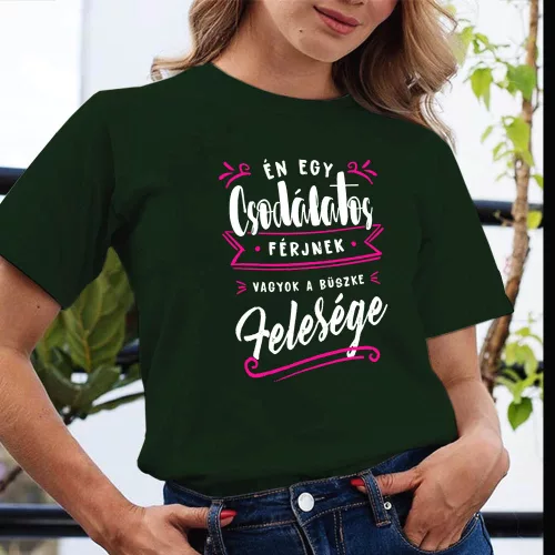 Ajándék_nőknek_Póló_büszke_feleségnek_