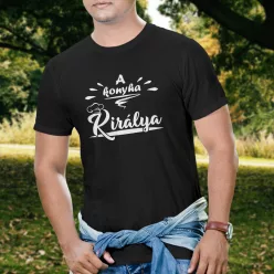 A_konyha_királya_póló_Ajándék_férfiaknak_