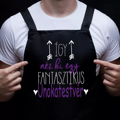 Feliratos_kötény_Fantasztikus_unokatestvér_