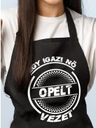 Opeles kötény - Egy igazi nő Opelt vezet