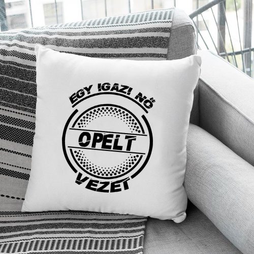Opel_párna_Igazi_nő_opelt_vezet_