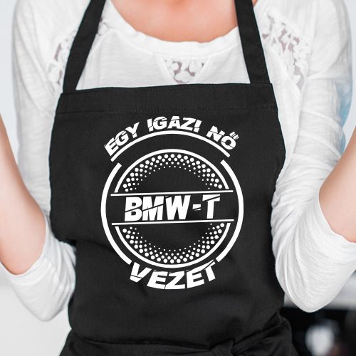 BMW-s_kötény_Igazi_nő_bmw-t_vezet_