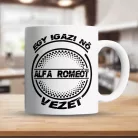 Alfa_romeos_bögre_Igazi_nő_alfát_vezet_