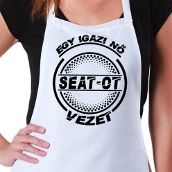 Seat-os_kötény_Igazi_nő_Seatot_vezet_