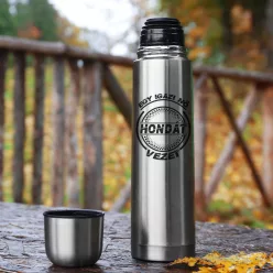 Hondás_termosz_Igazi_nő_Hondát_vezet_