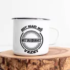 Autós_bögre_Igazi_nő_Mitsubishit_vezet_
