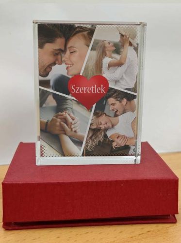Szerelmes_ajándék_Kollázs_fényképes_fotókristály