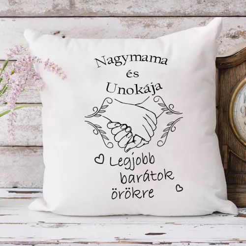Párna_nagyszülőnek_Nagymama_és_unokája_